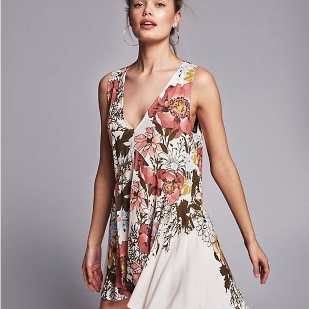 Free People Backyard Party Floral VNeck Tunic Sleeveless Top, size XS - Picture 1 of 11